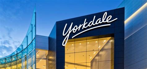 yorkdale mall jobs canada.